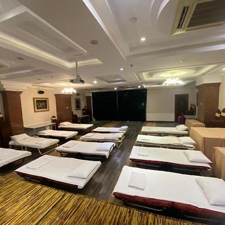 Adina 3 Star Hotel Дананг Екстериор снимка